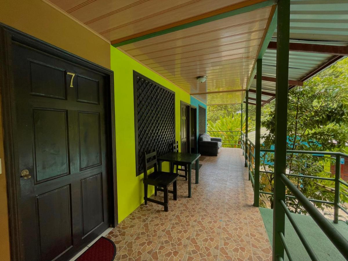 Los Amigos Jungle Hotel Tortuguero Exteriör bild