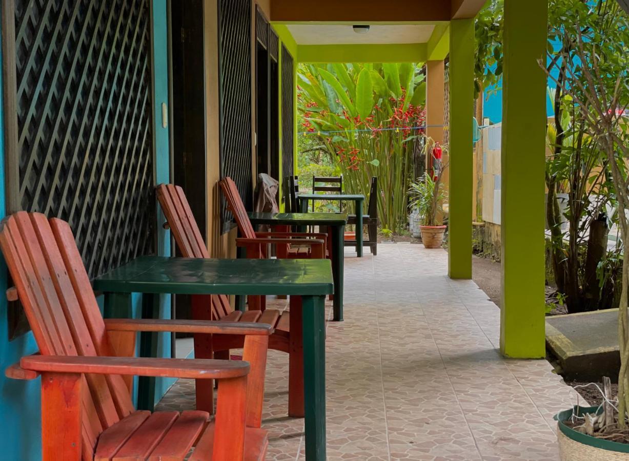Los Amigos Jungle Hotel Tortuguero Exteriör bild